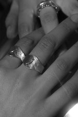 Bias Stencil Ring - Urdu