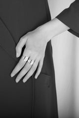 Stencil Ring Urdu